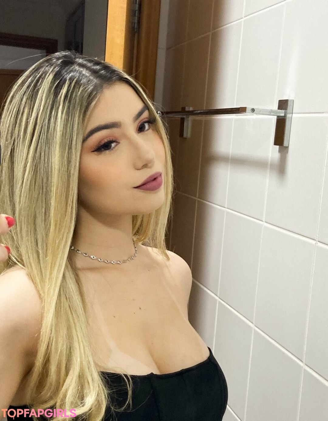 Foto di nudo di fuga di OnlyFans di Isabella #58 Foto di nudo di fuga di OnlyFans di Isabella #58