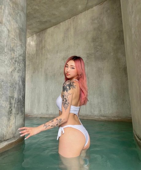 Foto di nudo di fuga di OnlyFans di Sharonzxt