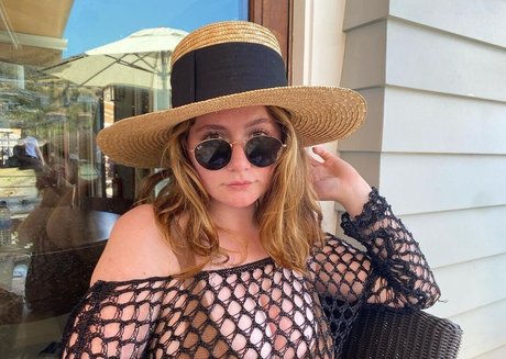 Emma Kenney
