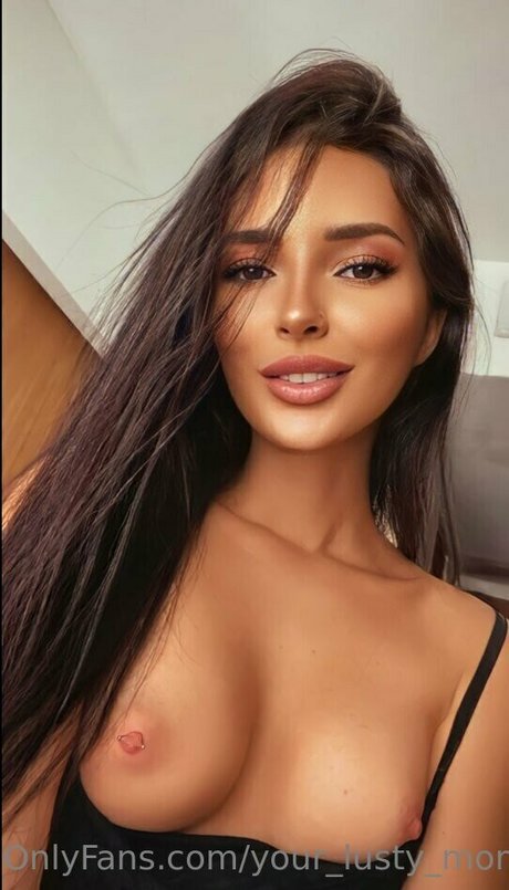 Your_lusty_mom