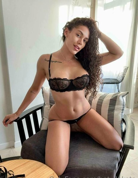 Foto di nudo di fuga di OnlyFans di Hotdakota