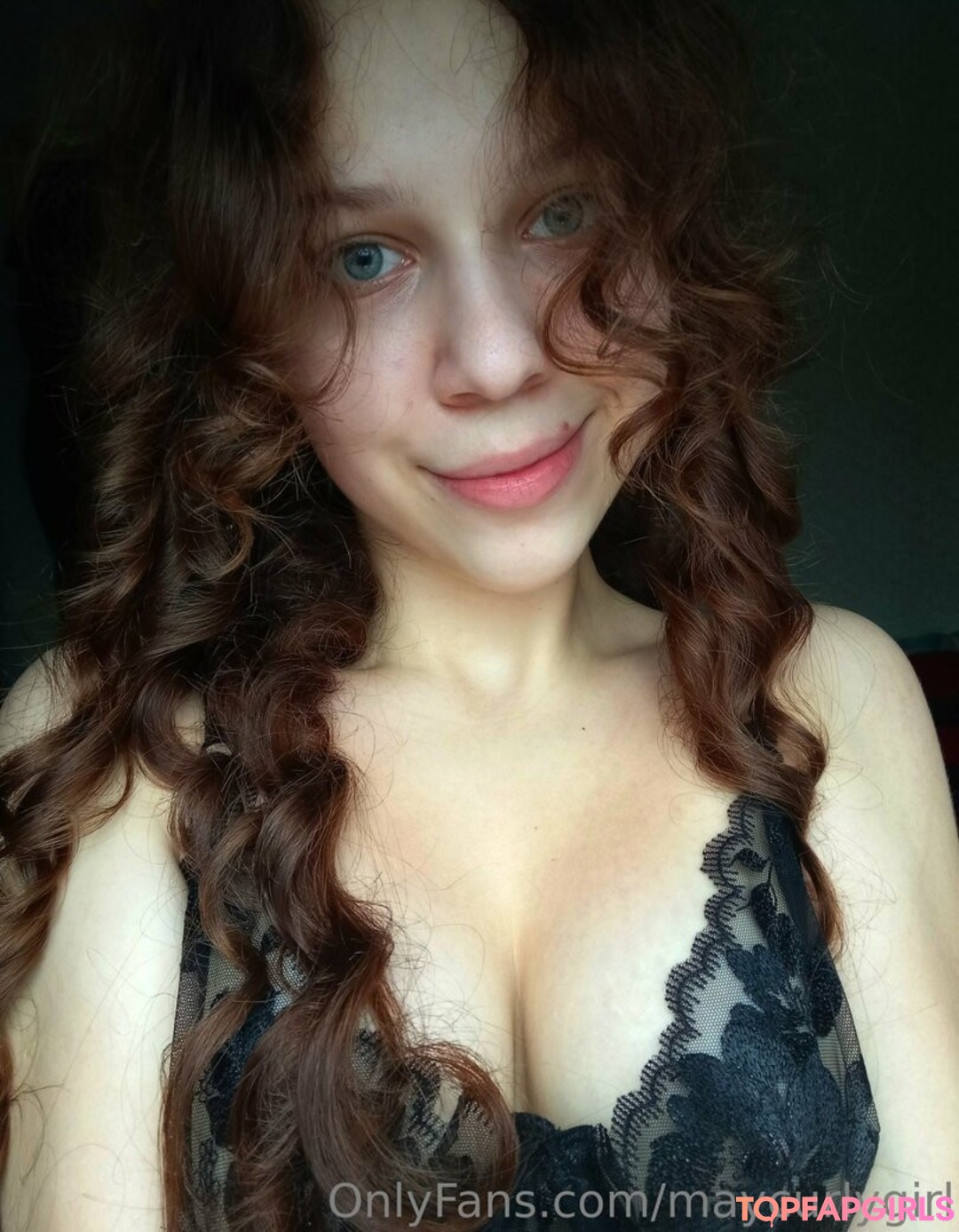Foto di nudo di fuga di OnlyFans di Maycurlygirl #4 Foto di nudo di fuga di OnlyFans di Maycurlygirl #4