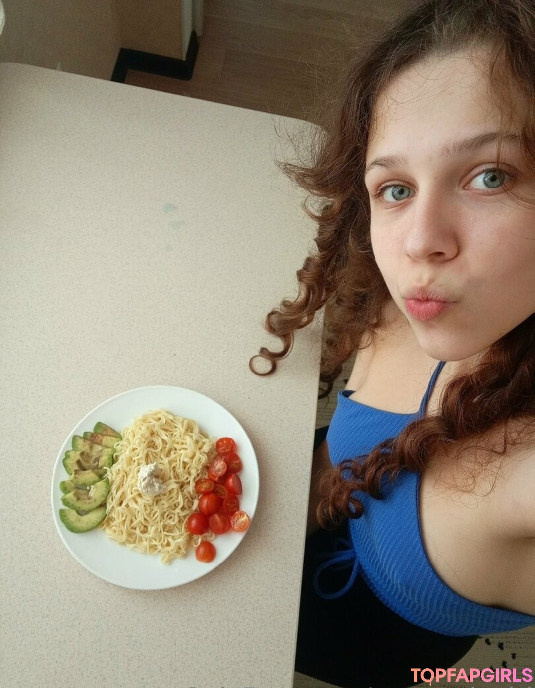 Foto di nudo di fuga di OnlyFans di Maycurlygirl #63 Foto di nudo di fuga di OnlyFans di Maycurlygirl #63