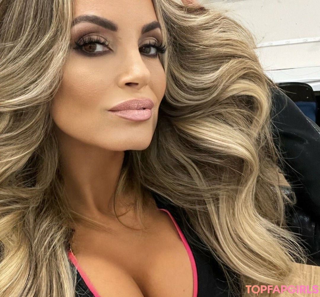 Foto di nudo di fuga di OnlyFans di Trish Stratus #1056