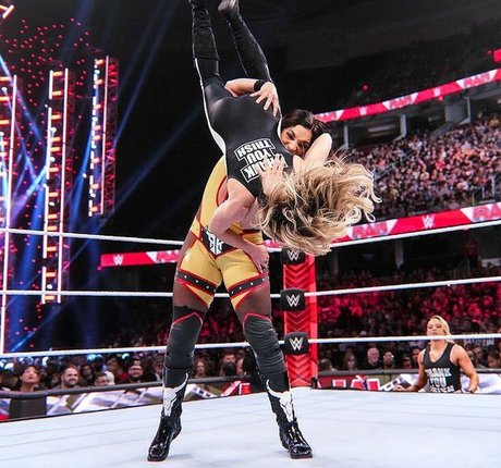 Trish Stratus