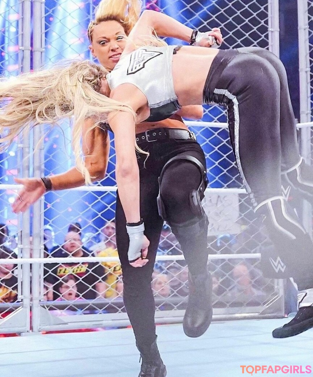 Foto di nudo di fuga di OnlyFans di Trish Stratus #1190