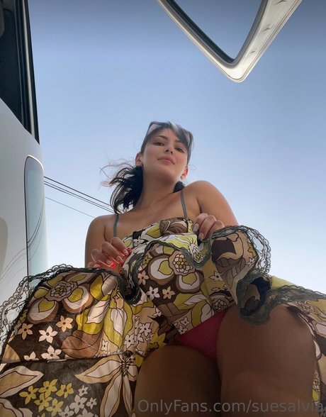 Foto di nudo di fuga di OnlyFans di Suecuk