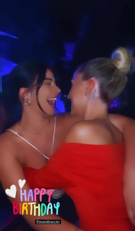 Foto di nudo di fuga di OnlyFans di Anna Rebellato