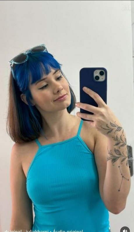 Julia K Barni