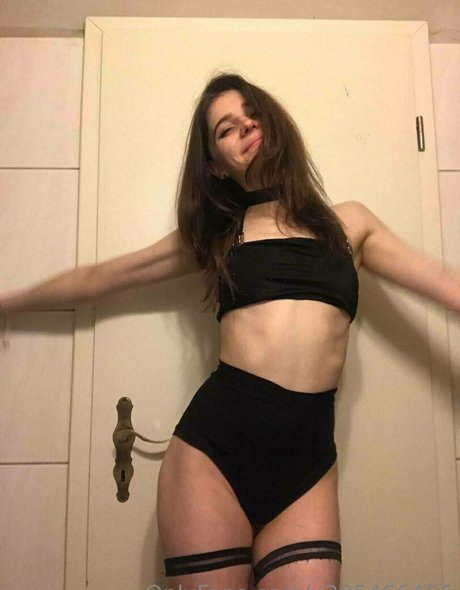 Foto di nudo di fuga di OnlyFans di Annakyoto