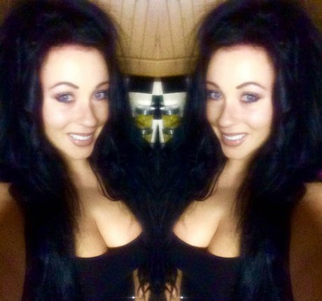 Foto di nudo di fuga di OnlyFans di Kelly Louise Sheridan
