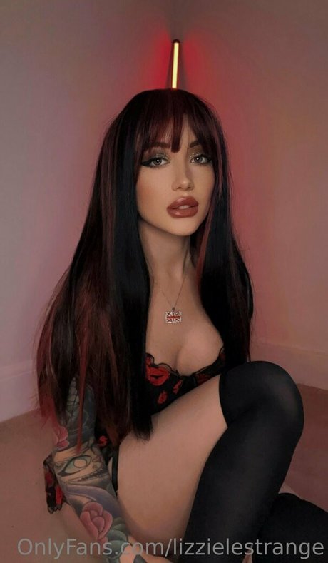 Lizzie Le Strange