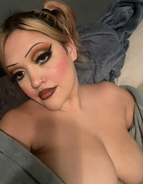 Foto di nudo di fuga di OnlyFans di Sirenslust