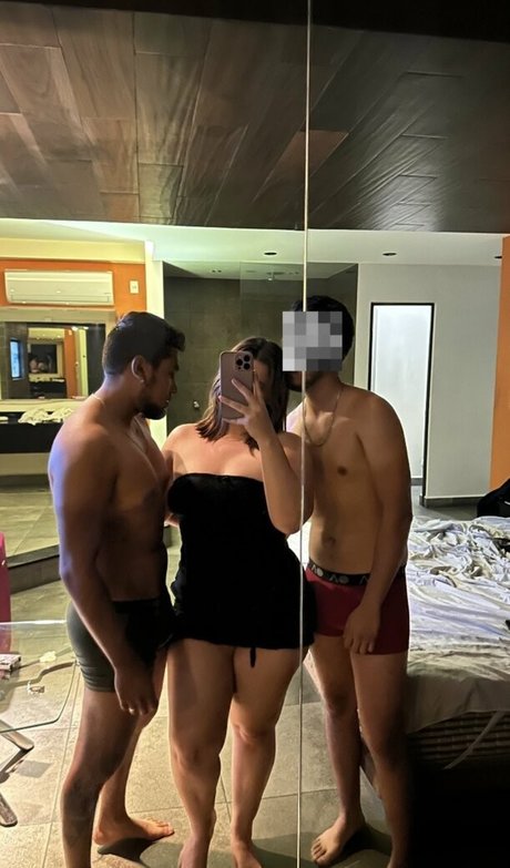 Foto di nudo di fuga di OnlyFans di Castellemx