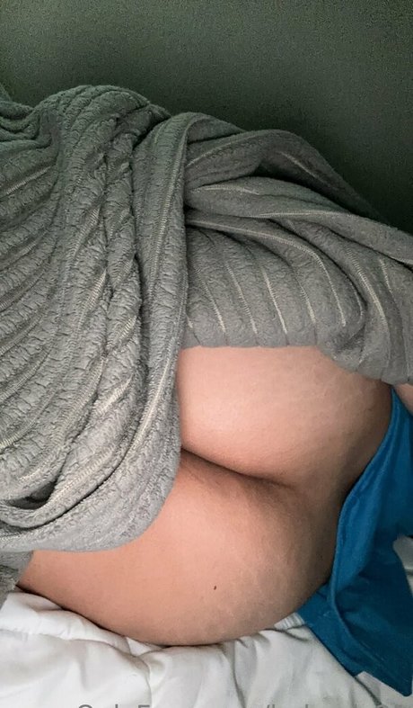 Foto di nudo di fuga di OnlyFans di Babyaly21