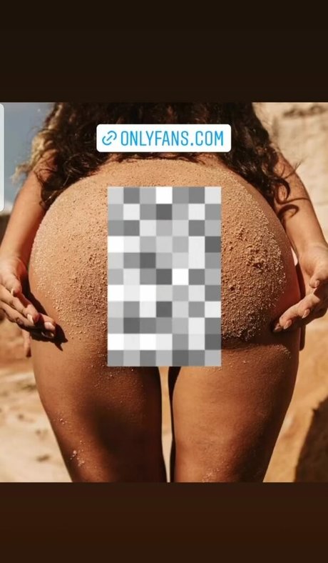 Foto di nudo di fuga di OnlyFans di Leticialopes10