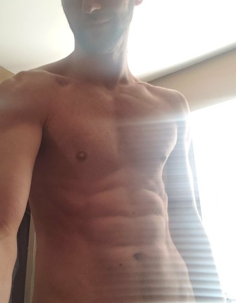 Foto di nudo di fuga di OnlyFans di Djlitness