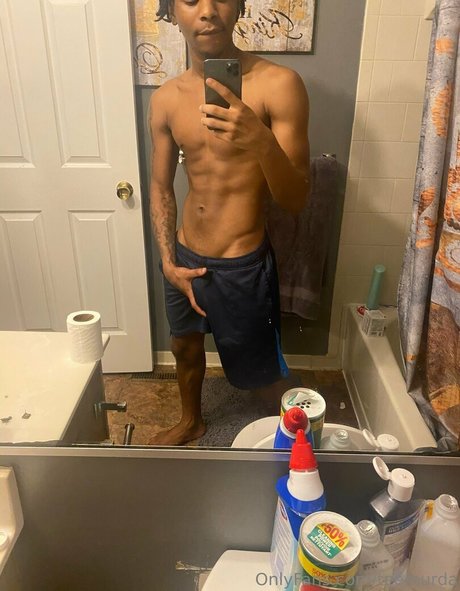 Foto di nudo di fuga di OnlyFans di Teemurda