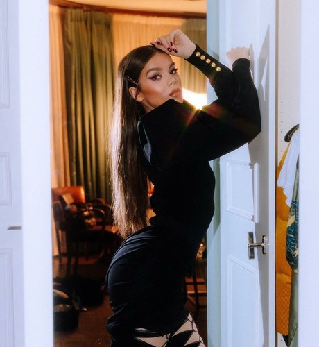 Hailee Steinfeld