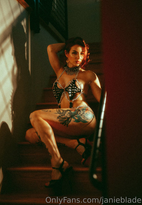 Foto di nudo di fuga di OnlyFans di Janieblade