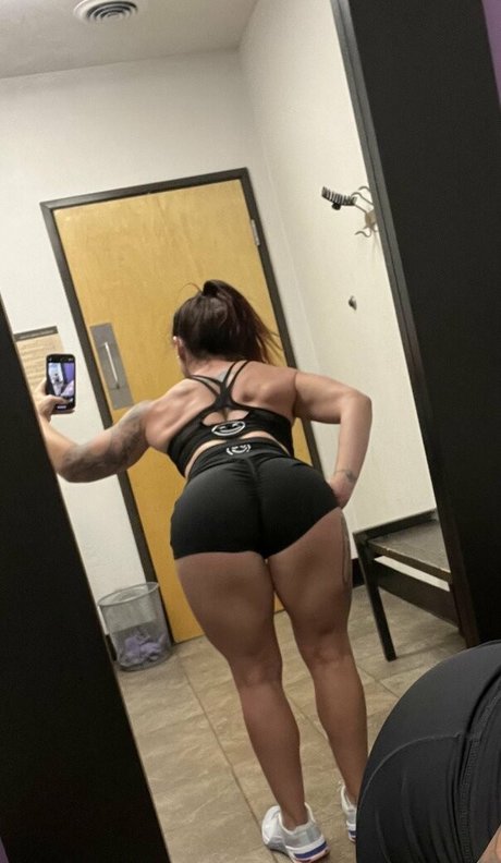 Foto di nudo di fuga di OnlyFans di Noplainjane