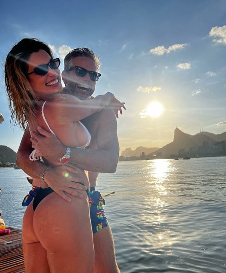 Foto di nudo di fuga di OnlyFans di Flavia Alessandra