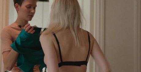 Foto di nudo di fuga di OnlyFans di Aurora Aksnes
