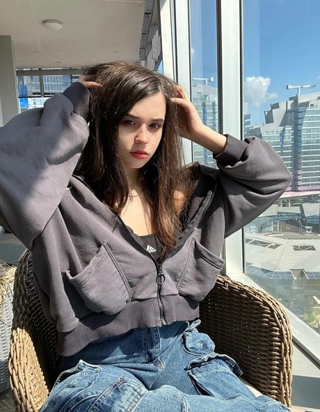 Foto di nudo di fuga di OnlyFans di Yuuechka