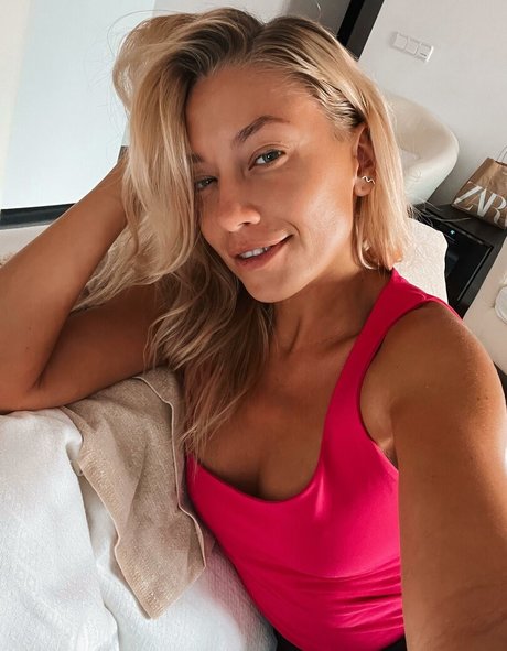 Foto di nudo di fuga di OnlyFans di Amy Love