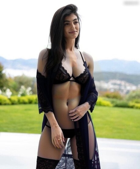 Foto di nudo di fuga di OnlyFans di Soulin Omar