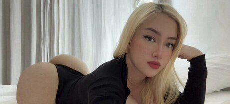 Foto di nudo di fuga di OnlyFans di Yolanygomez
