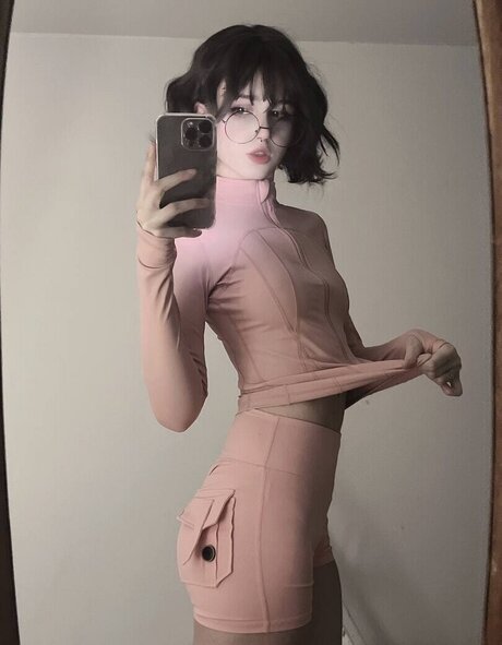 Foto di nudo di fuga di OnlyFans di Devisuka