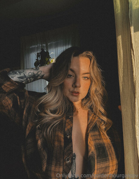 Goldenhourgal