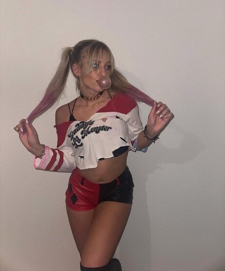 Foto di nudo di fuga di OnlyFans di Caalmeannaa