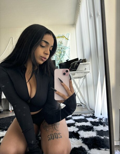 Veronicahill002