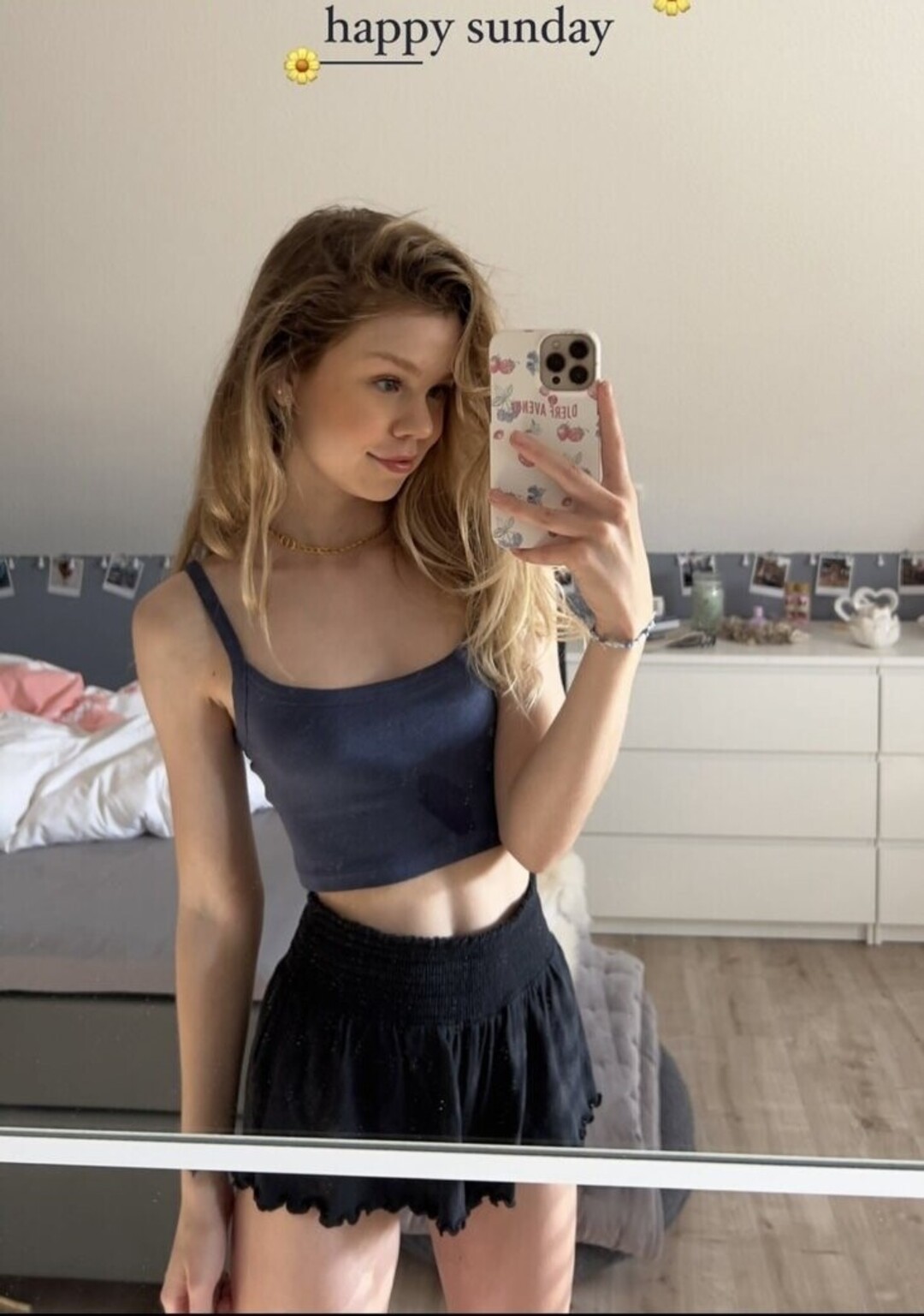 Foto di nudo di fuga di OnlyFans di Lea Peach #1215