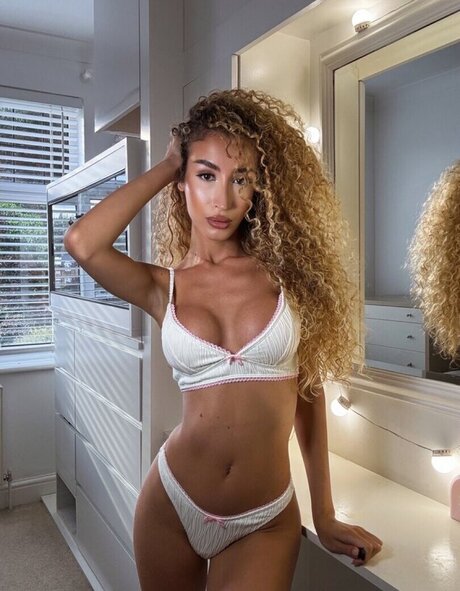 Jazmine Dyer