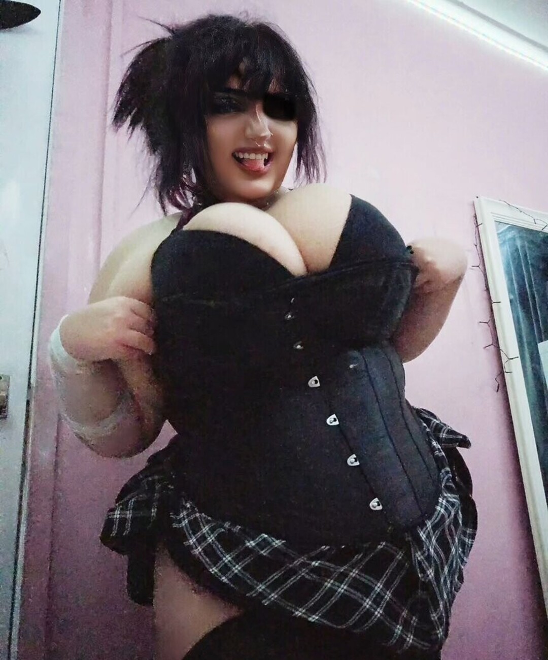 Foto di nudo di fuga di OnlyFans di Bigtiddyash #34 Foto di nudo di fuga di OnlyFans di Bigtiddyash #34