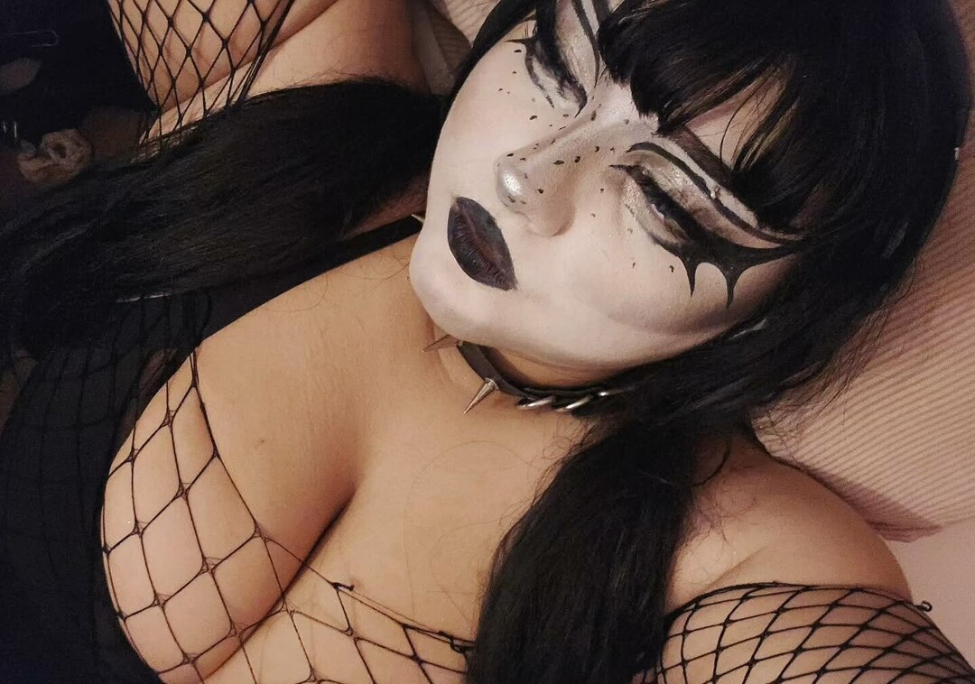 Foto di nudo di fuga di OnlyFans di Bigtiddyash #67 Foto di nudo di fuga di OnlyFans di Bigtiddyash #67