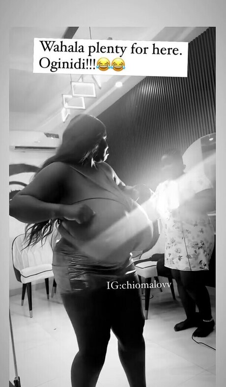 Busty Vivian
