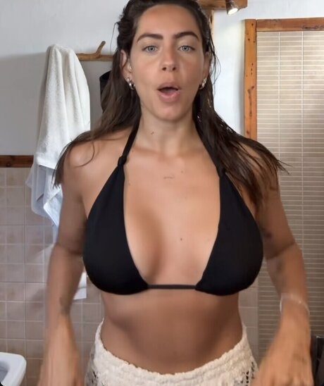 Foto di nudo di fuga di OnlyFans di Herstoryfeed