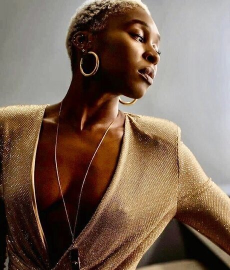 Celebrity Guilty Pleasures & Underrated Women