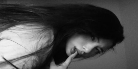 Foto di nudo di fuga di OnlyFans di Laura Gabir
