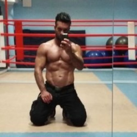 Foto di nudo di fuga di OnlyFans di Larry Steel