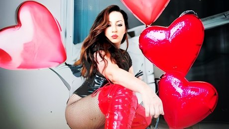 Foto di nudo di fuga di OnlyFans di Lady Scarlett Fate