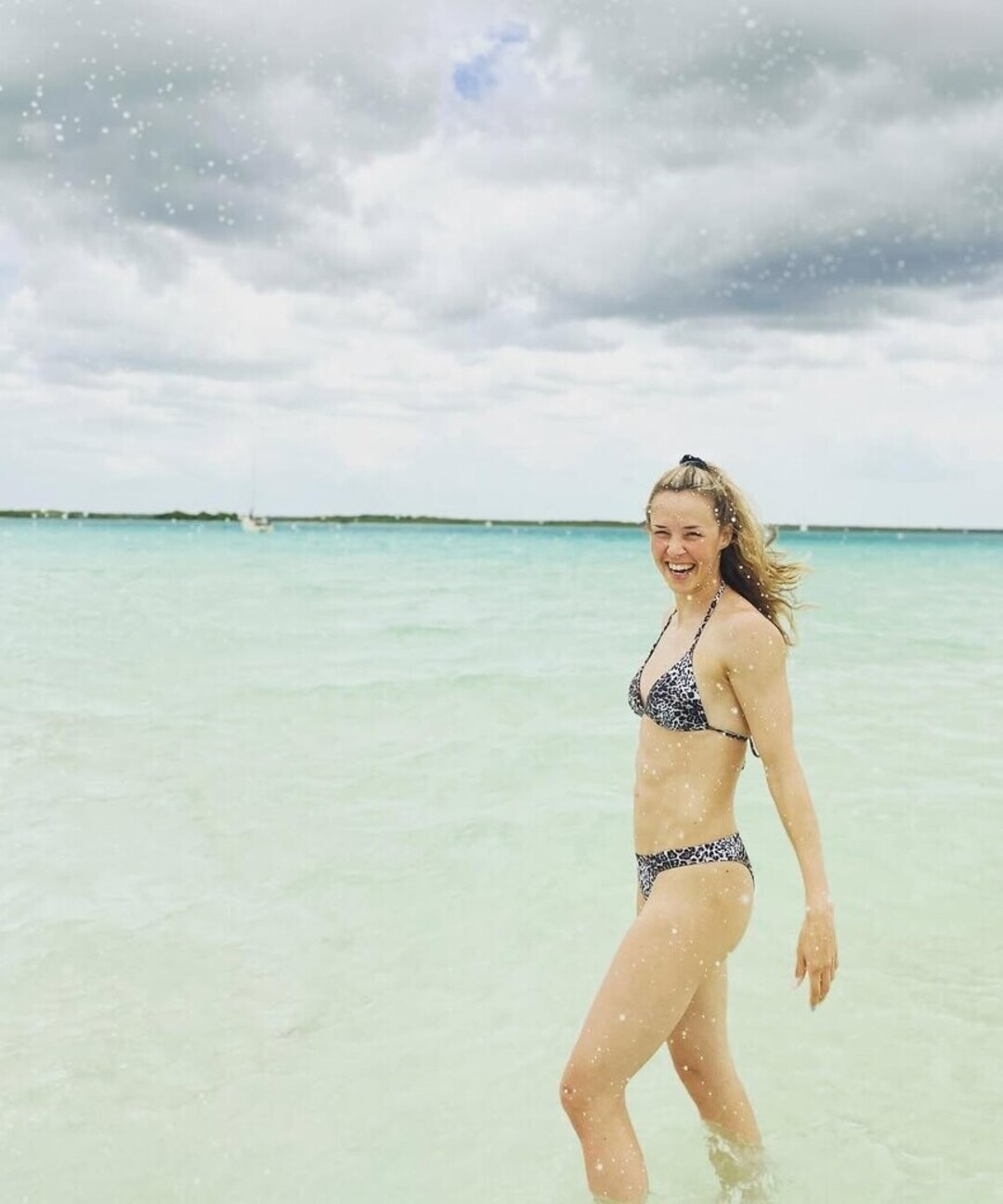 Foto di nudo di fuga di OnlyFans di Prominent #1492