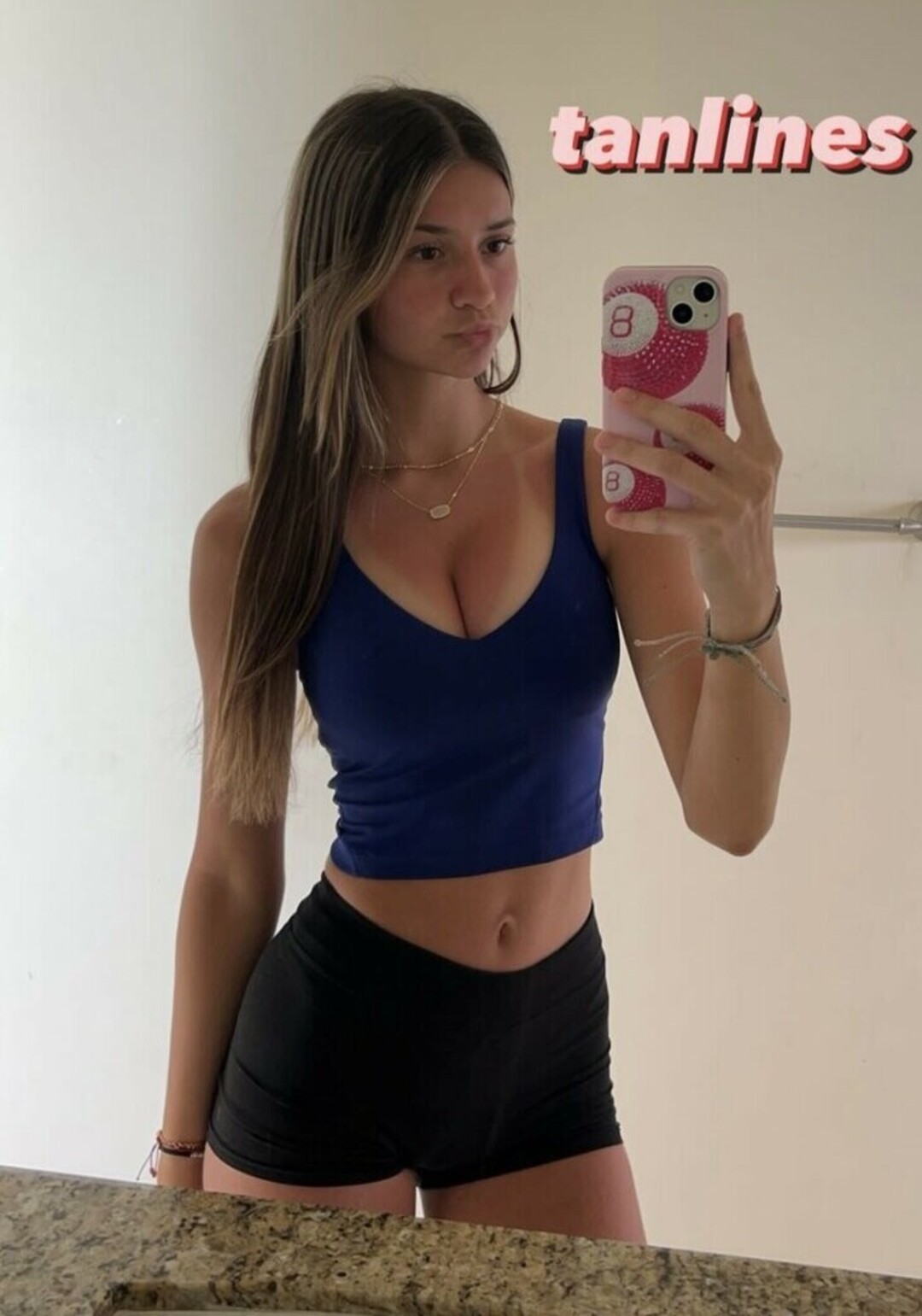 Foto di nudo di fuga di OnlyFans di Sophia Alvarez #8 Foto di nudo di fuga di OnlyFans di Sophia Alvarez #8