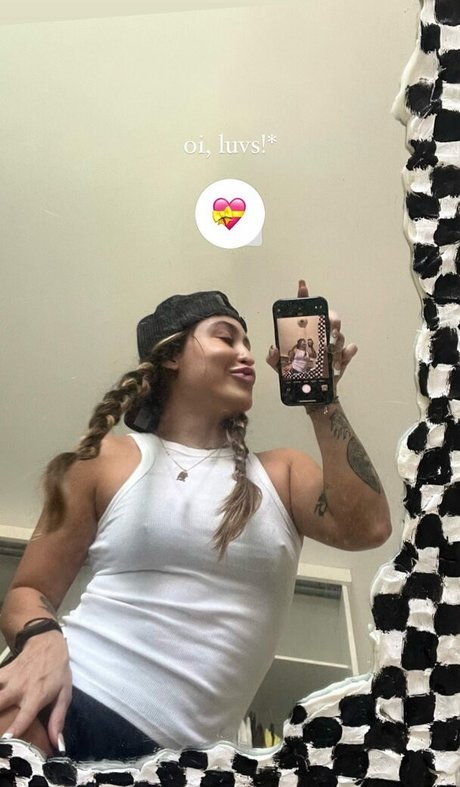 Foto di nudo di fuga di OnlyFans di Amy Reis