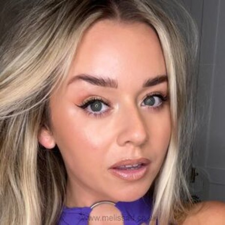 Foto di nudo di fuga di OnlyFans di Melissa Debling