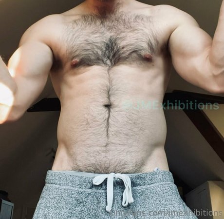 Foto di nudo di fuga di OnlyFans di Jmexhibitions
